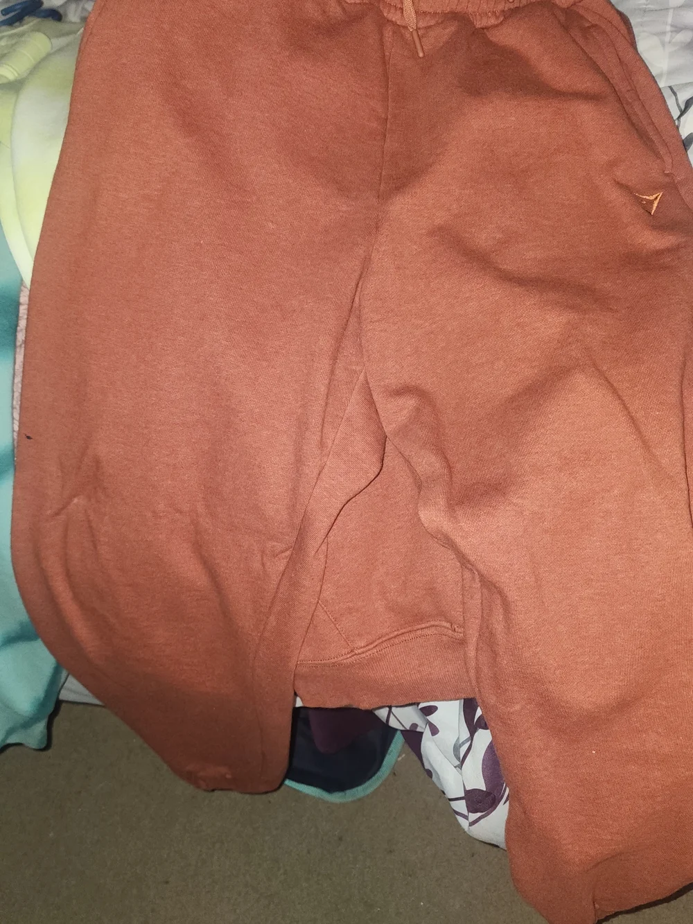 Men's Gymshark Rust Orange Sweat Outfit - Picture 4 of 5